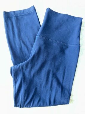 Lululemon Align Crop 21” True Navy Size 6